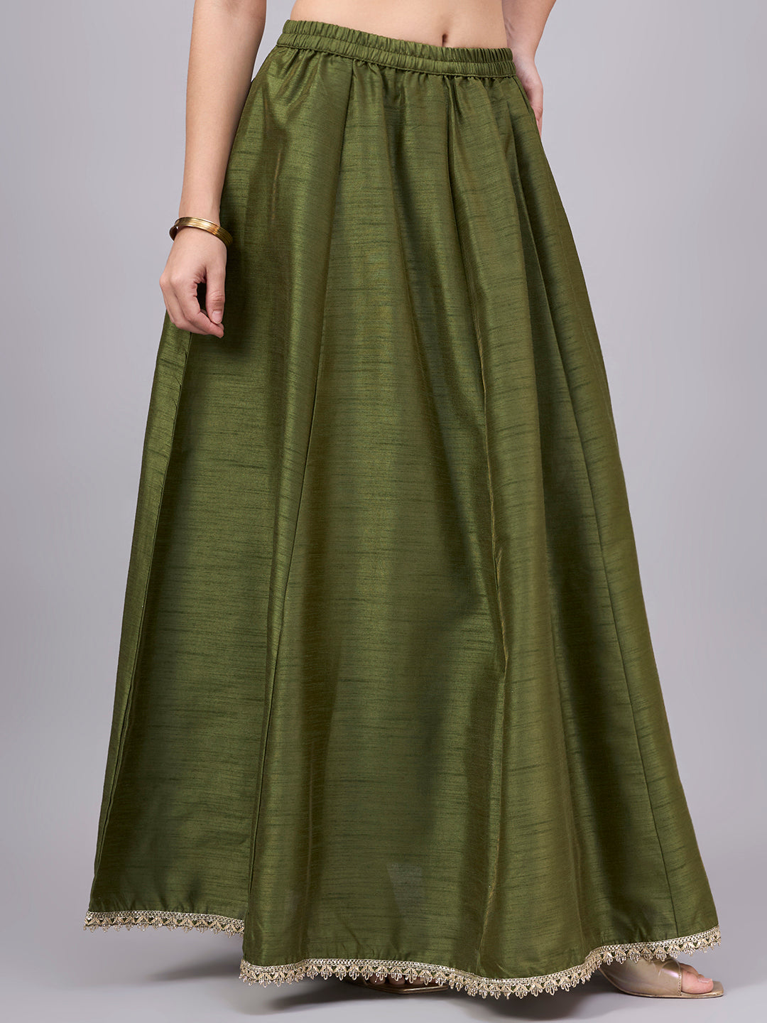 Mehndi Embroidered Border Flowy Skirt