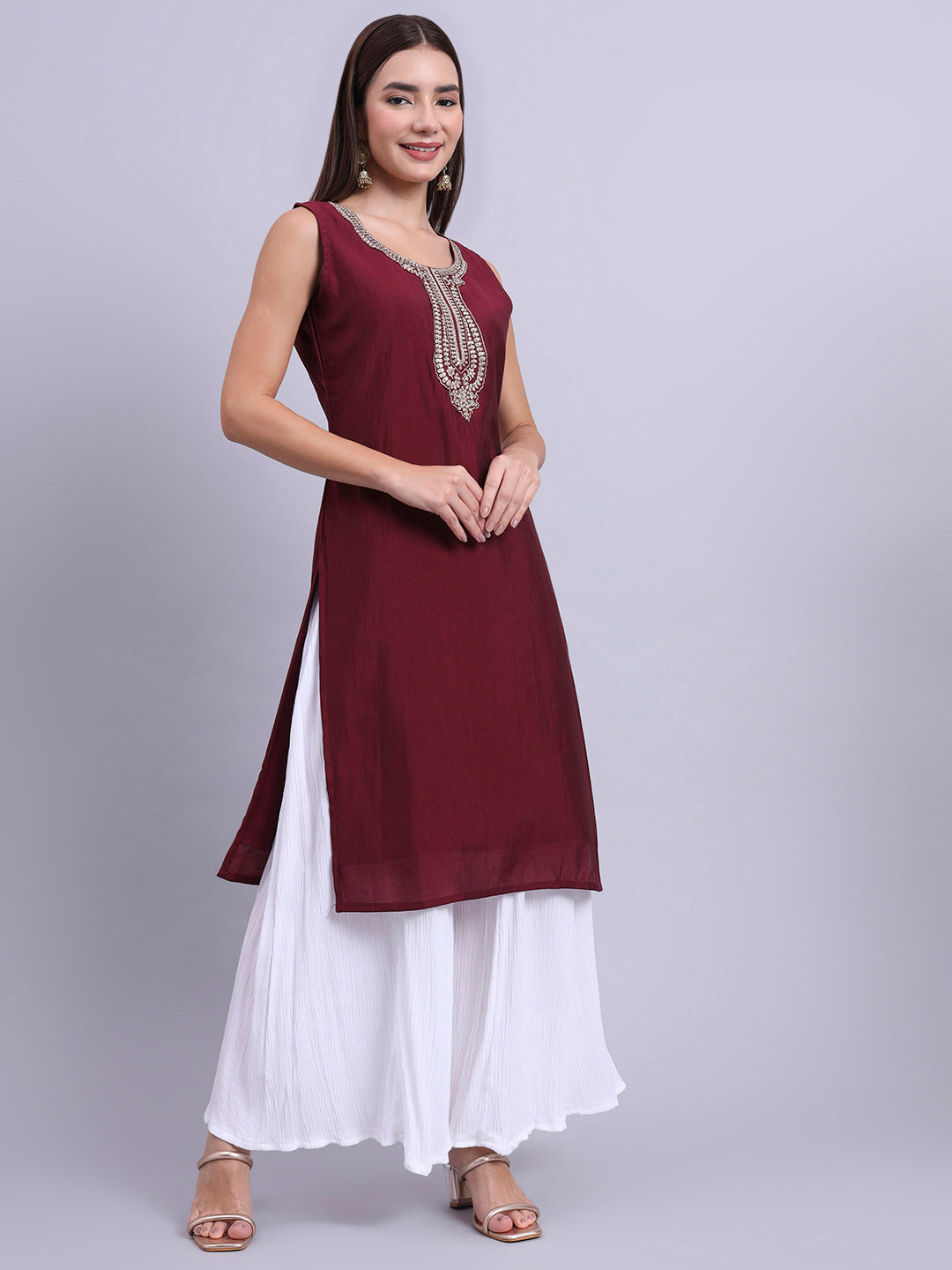 Sleeveless Maroon Straight Kurta