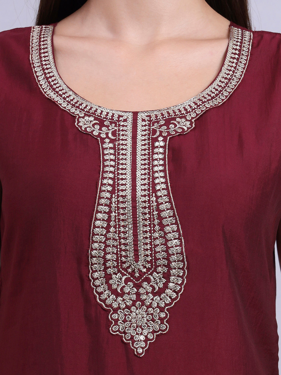 Sleeveless Maroon Straight Kurta