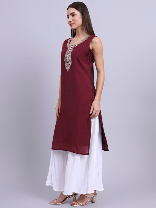 Sleeveless Maroon Straight Kurta