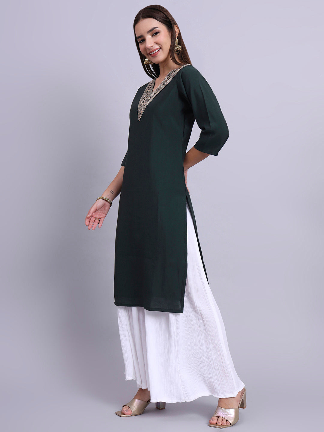 Bottle Green Embroidered Straight Kurta