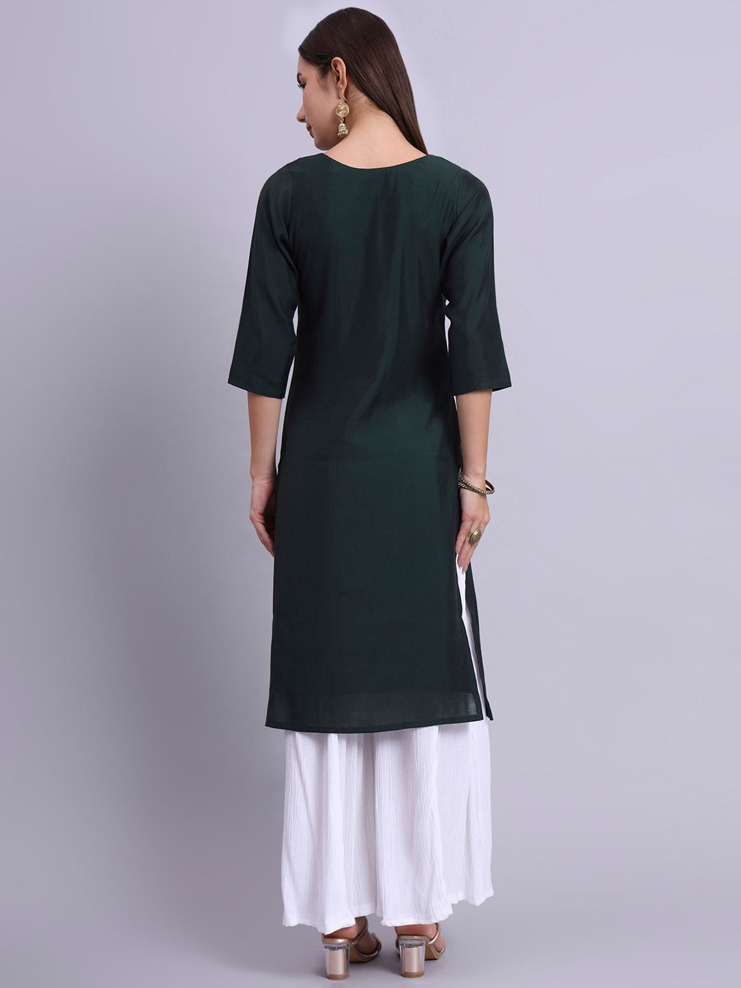 BottleGreen Minimum Embroidered Straight Kurta