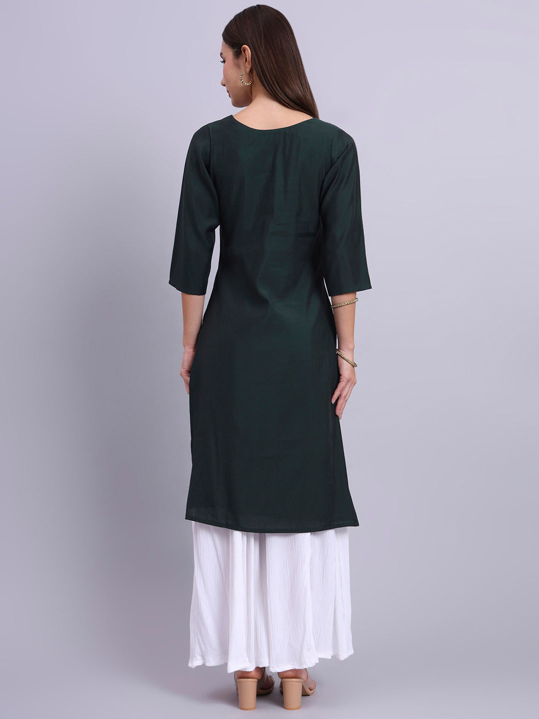 Round-Neck Embroidered Straight Kurta