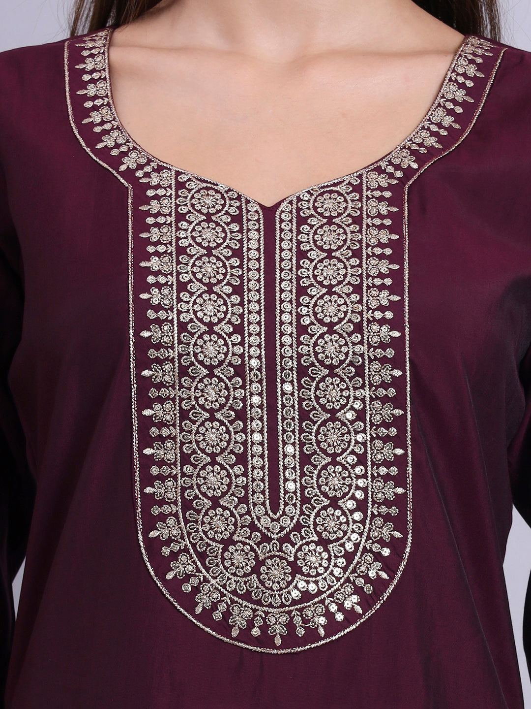 Wine Round-Neck Embroidered Straight Kurta