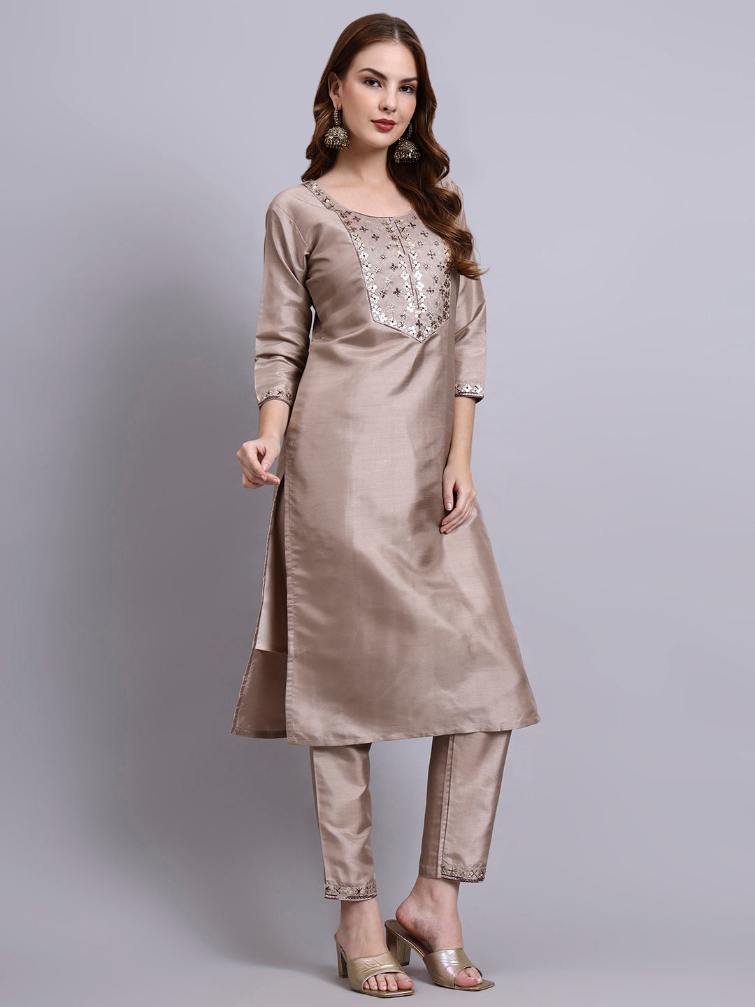 Embroidered Silk Kurti Set with Organza Dupatta